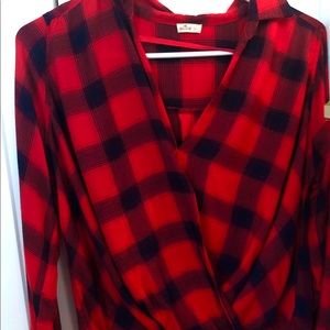 Hollister Red and Navy Flannel Cropped wrap shirt
